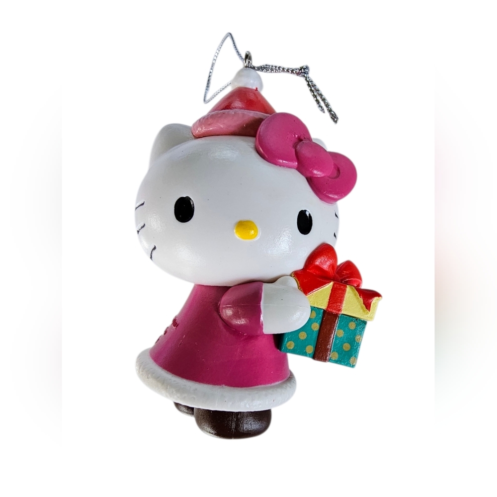 (Pick 1) Hello Kitty 2025 Christmas Ornaments - Picture 7 of 12